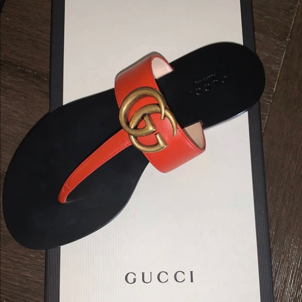 Gucci marmont sandal
